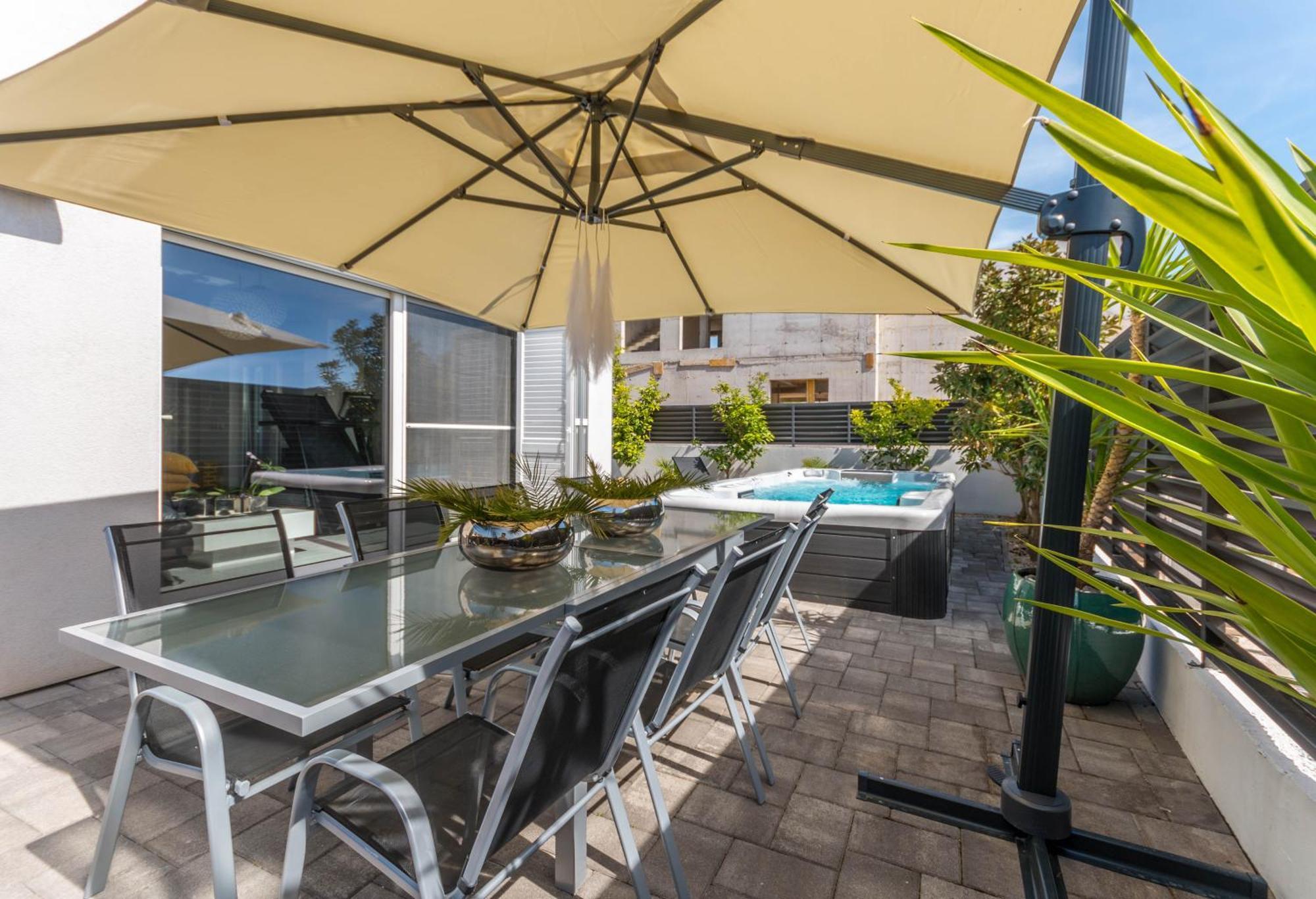 Apartament House With Pool Ledenko Biograd Na Moru Zewnętrze zdjęcie