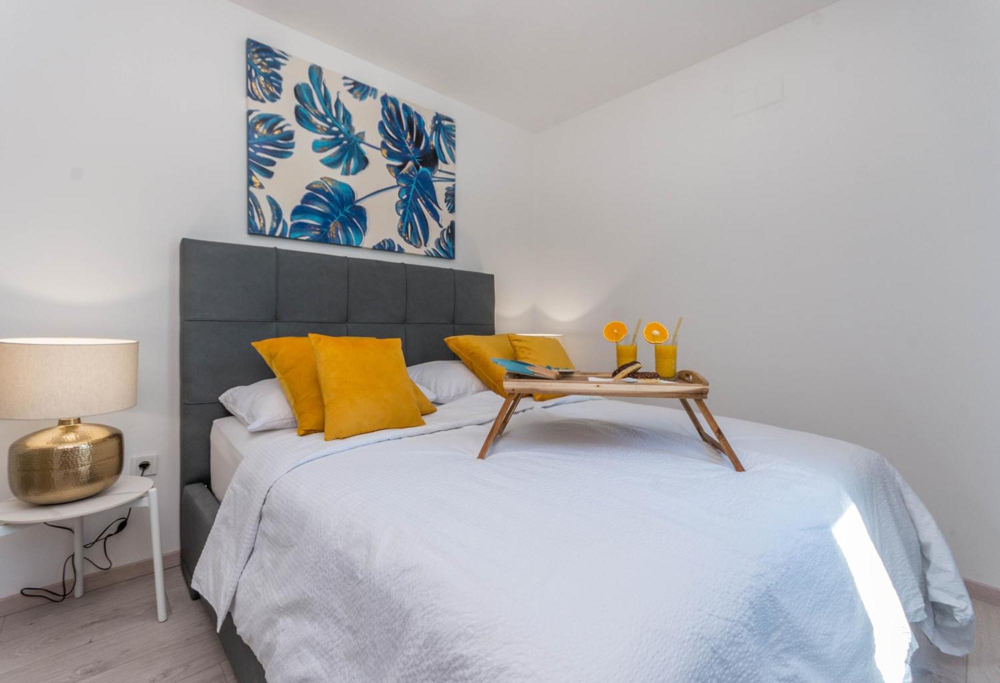 Apartament House With Pool Ledenko Biograd Na Moru Zewnętrze zdjęcie